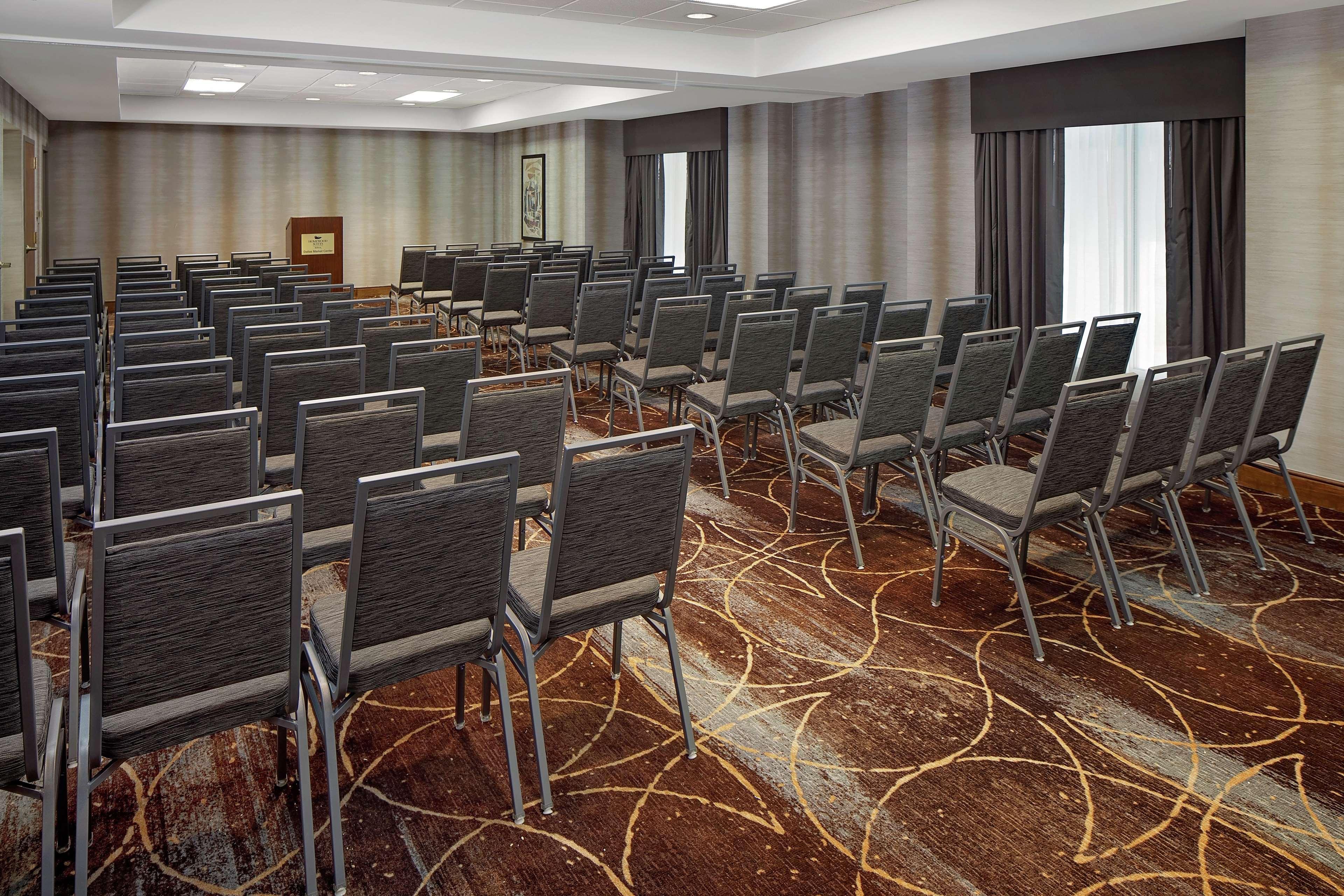 Homewood Suites By Hilton Dallas Market Center מראה חיצוני תמונה