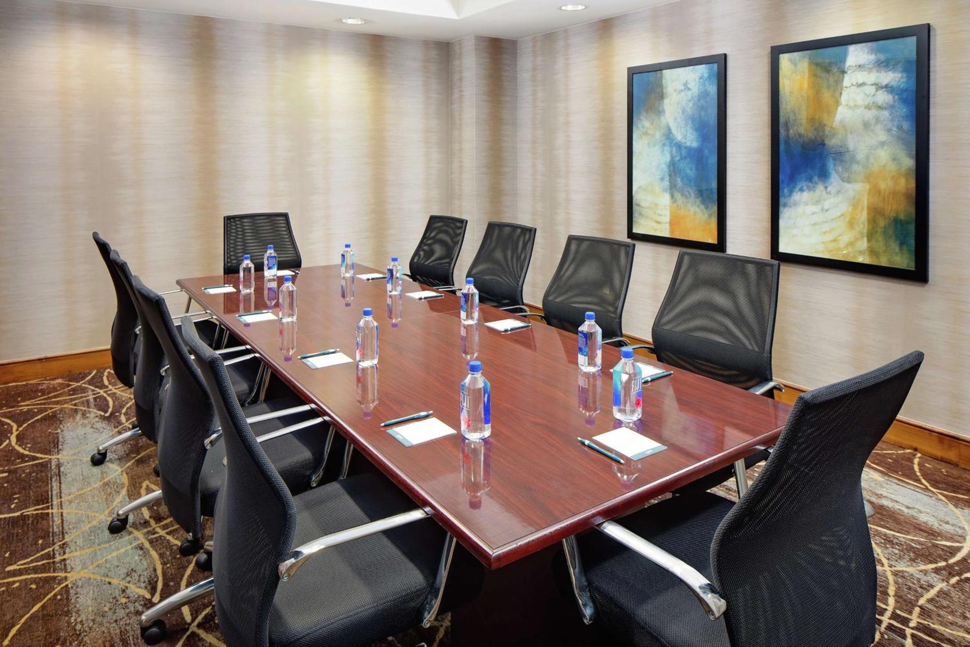 Homewood Suites By Hilton Dallas Market Center מראה חיצוני תמונה